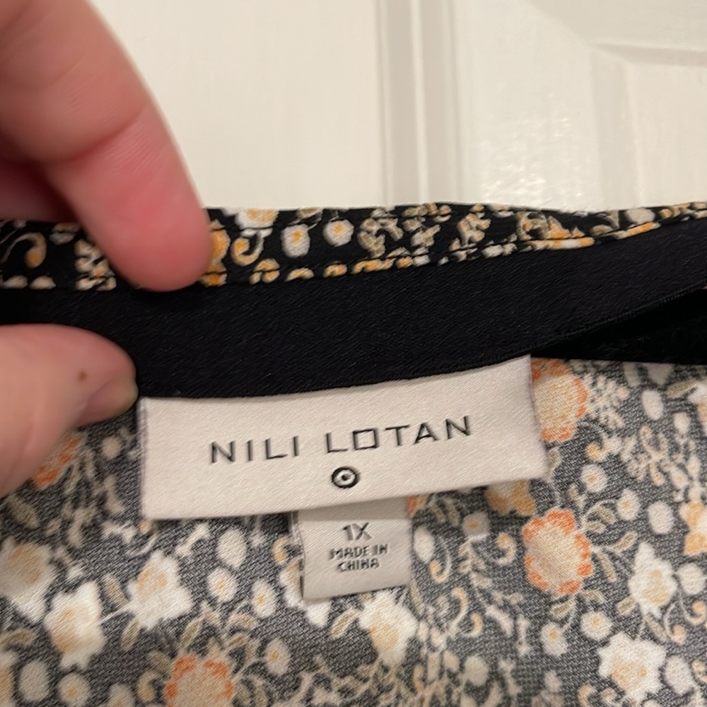 Nili Lotan x Target Skirt - Picture 3 of 3